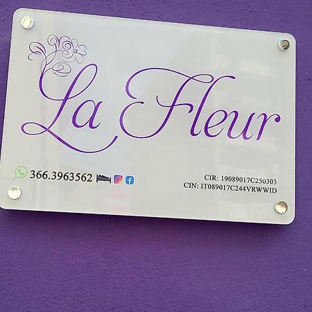 La Fleur Syracuse Exterior foto